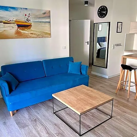 W Rewalu Nad Samym Morzem Aparthotel 3*