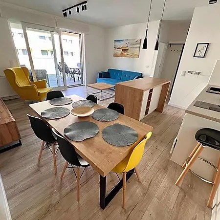 Aparthotel W Rewalu Nad Samym Morzem Rewal