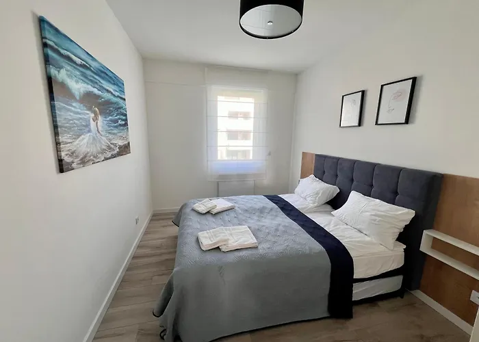 W Rewalu Nad Samym Morzem 아파트호텔