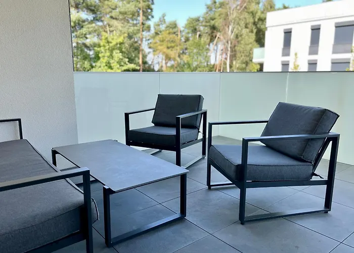 W Rewalu Nad Samym Morzem 아파트호텔 3*